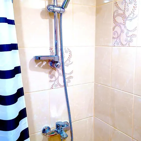Appartamento Ethno Art Maisonette In The Center Of *